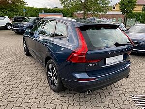 Volvo  Momentum AWD / Verkauf nur an Gewerbekunden