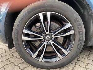 Volvo  Momentum AWD / Verkauf nur an Gewerbekunden
