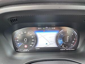 Volvo  Momentum AWD / Verkauf nur an Gewerbekunden
