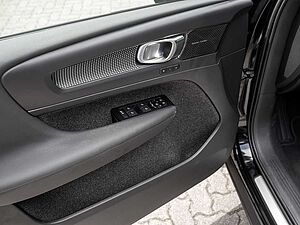 Volvo  Recharge Pro