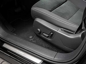 Volvo  Performance AWD Ultra Dark LED PANO 360°
