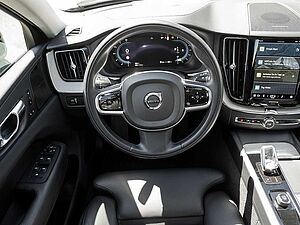Volvo  B4 Inscription NAVI W-LAN FACEL. LED 360°