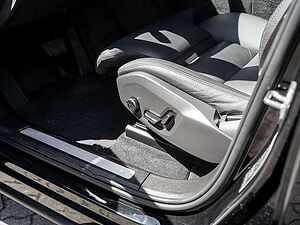 Volvo  B4 Inscription NAVI W-LAN FACEL. LED 360°