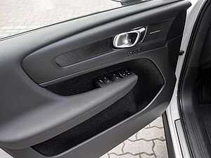 Volvo  Ultimate Recharge Pure Electric AWD LED 360°
