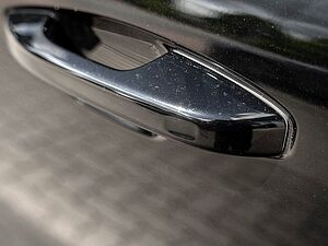 Volvo  R Design Recharge Pure Electric AWD ACC LED