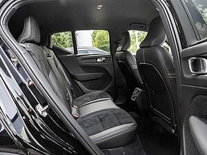 Volvo  R Design Recharge Pure Electric AWD ACC LED