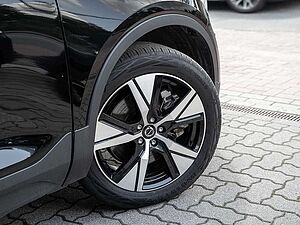Volvo  R Design Recharge Pure Electric AWD ACC LED