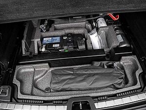 Volvo  T8 AWD R-Design