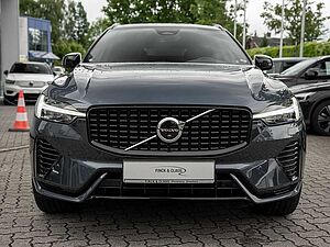 Volvo  T8 AWD R-Design