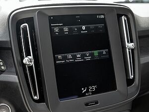 Volvo  T3 Momentum Pro KLIMA PDC NAVI W-LAN LED