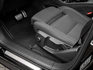 Volvo  Core Recharge Pure Electric 2WD FACEL. LED