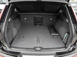 Volvo  Core Recharge Pure Electric 2WD FACEL. LED