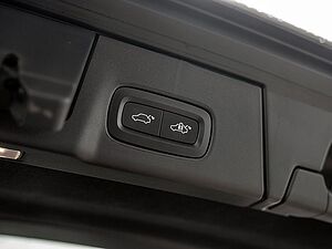 Volvo  B5 AWD Plus STANDHZ 360° AHK