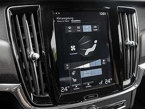 Volvo  CC Cross Country T5 Pro AWD