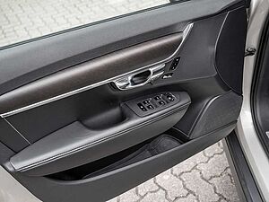 Volvo  CC Cross Country T5 Pro AWD