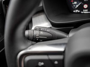 Volvo  T4 Inscription Expression Recharge