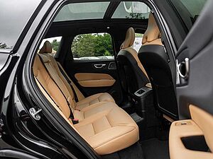 Volvo  T8 AWD Ultra Dark