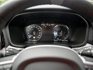 Volvo  T8 Core Recharge Plug-In Hybrid AWD