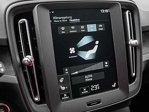 Volvo  T3 Momentum