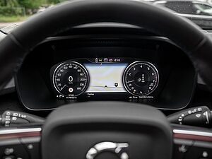 Volvo  T3 Momentum