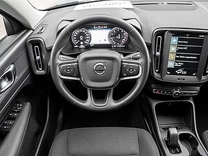 Volvo  T3 Momentum