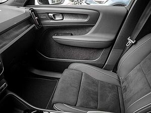 Volvo  325 kW Twin Motor Performance AWD Ultra Dar
