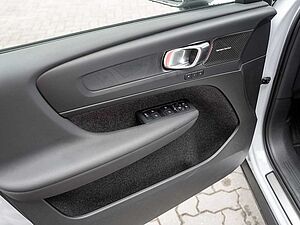 Volvo  325 kW Twin Motor Performance AWD Ultra Dar