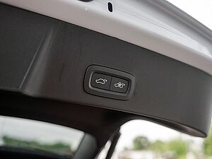 Volvo  325 kW Twin Motor Performance AWD Ultra Dar