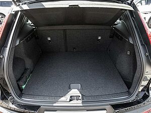 Volvo  T2 Momentum Core