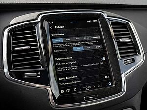 Volvo  T8 Ultra Bright Recharge Plug-In Hybrid AWD