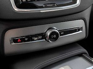 Volvo  T8 Ultra Bright Recharge Plug-In Hybrid AWD