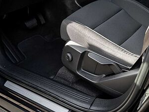 Volvo  T4 Inscription Expression Recharge Plug-In