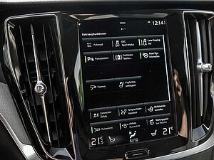 Volvo  CC Pro B5 AWD