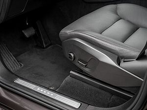 Volvo  T8 AWD Bright