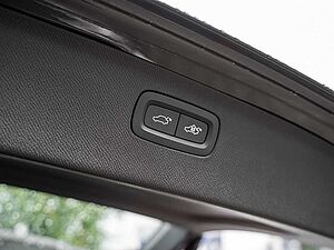 Volvo  T8 AWD Bright