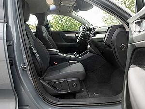 Volvo  T3 Momentum