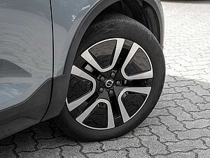 Volvo  T3 Momentum