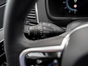 Volvo  T8 AWD Core