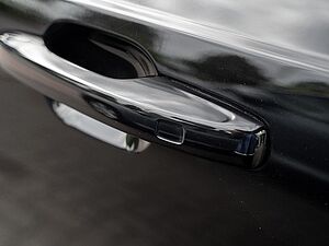Volvo  T8 AWD Core