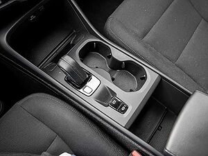 Volvo  T3 Momentum Core