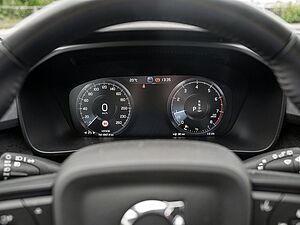 Volvo  T3 Momentum Core