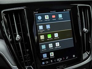 Volvo  T6 AWD Recharge Core