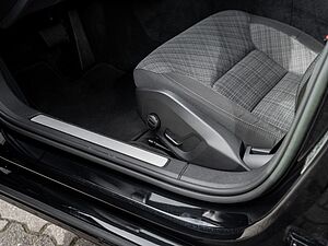 Volvo  T6 AWD Recharge Core