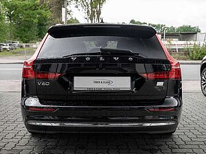Volvo  T6 AWD Recharge Core