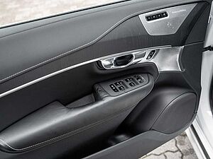 Volvo  T8 AWD Inscription