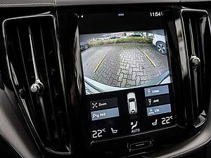 Volvo  T6 AWD R Design
