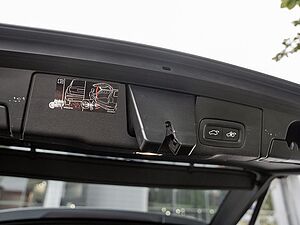 Volvo  T6 AWD R Design