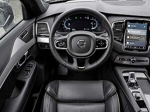 Volvo  B5 AWD Ultimate Dark