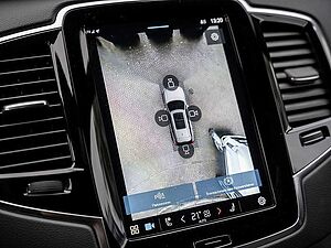 Volvo  B5 AWD Ultimate Dark