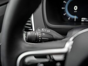 Volvo  B5 AWD Ultimate Dark